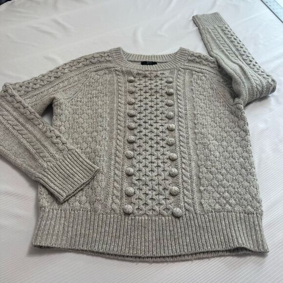 J. Crew Grey Pom Pom Cable Knit Sweater Pullover Fisherman Size Small - Picture 5 of 9